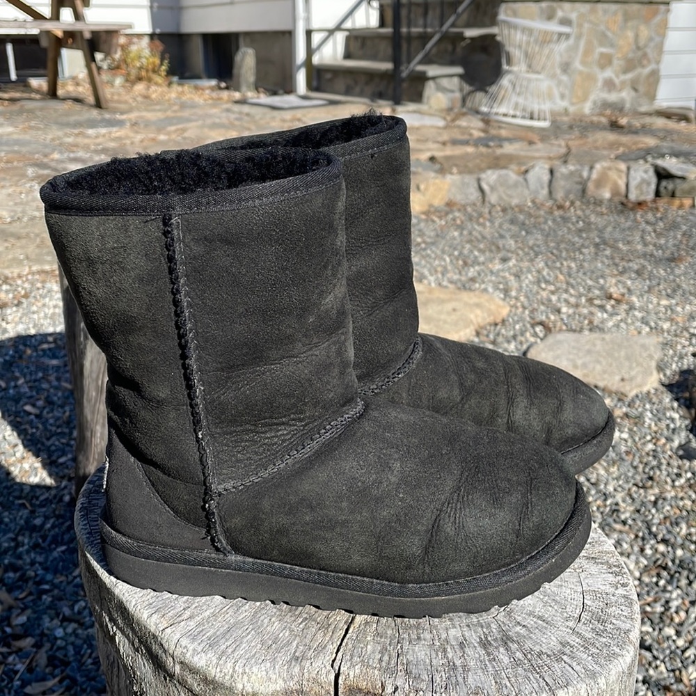 Ugg Boots 5251 Short Suede